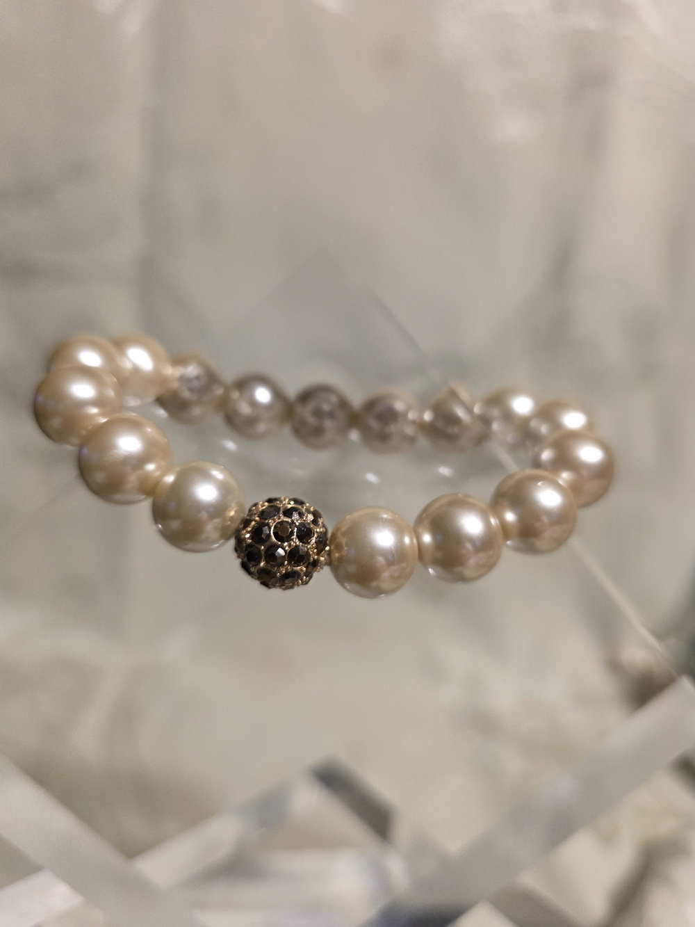 #843 Classic Faux Pearl Stretch Bracelet with Pavé Accent - Cream
